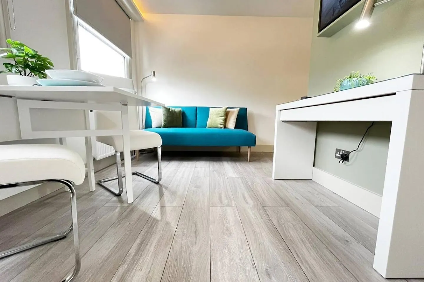 Apartment Apt 11 Seaside Serenity Chic Studio Steps To Beach Brighton